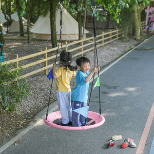 Customized Monochromatic Fabric Swing Durable Outdoor Furniture