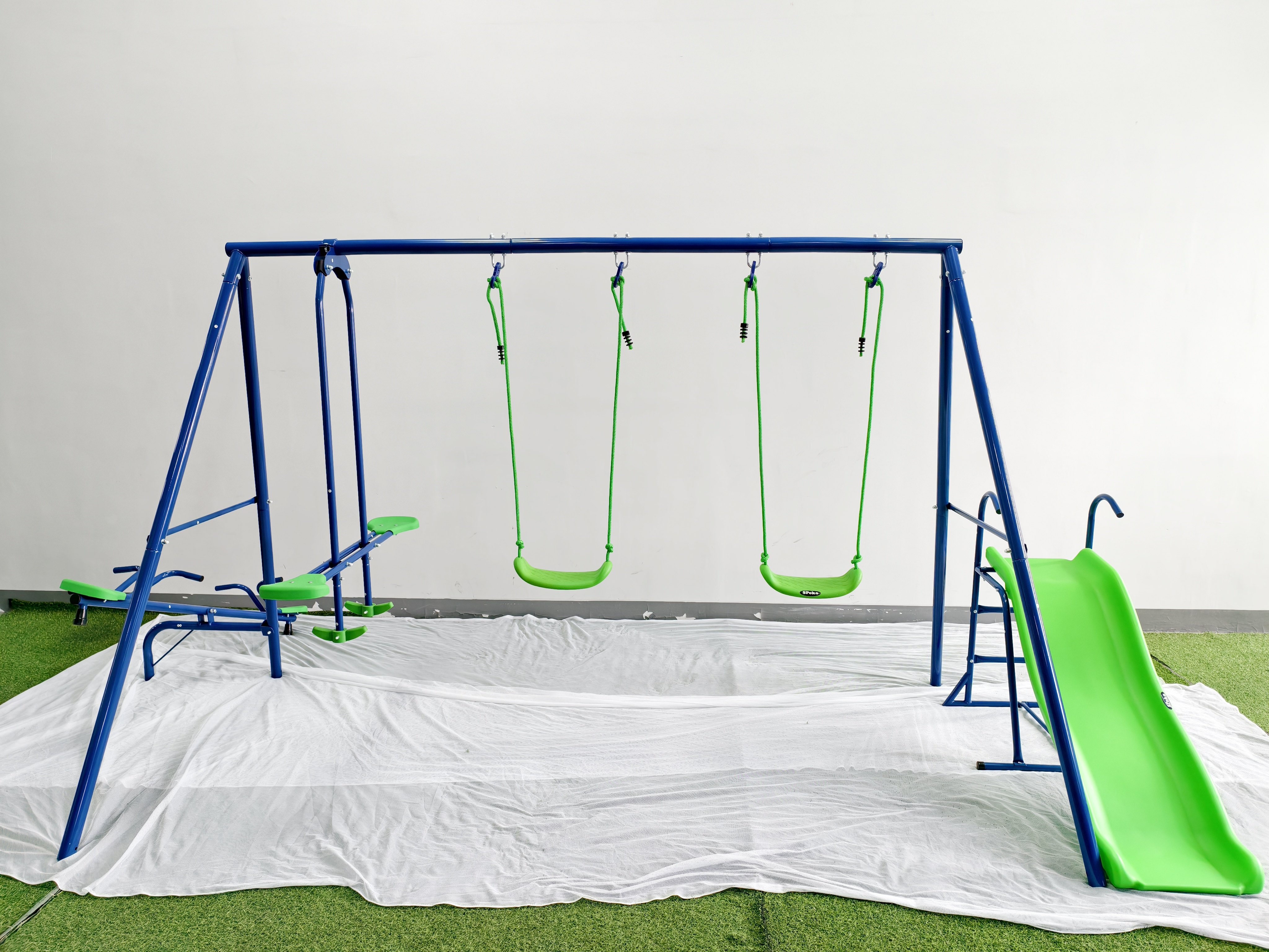 Outdoor Slide and Swing Set Configurations